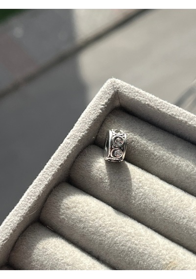 Beyaz Taşlı Klips Charm Asafaccessory