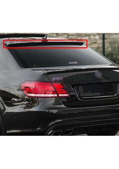 Mercedes W 212 E Class Cam Üstü Piano Black Spoiler