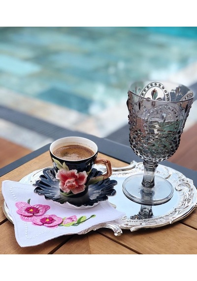 Akrilik Füme Ayaklı  Bardak