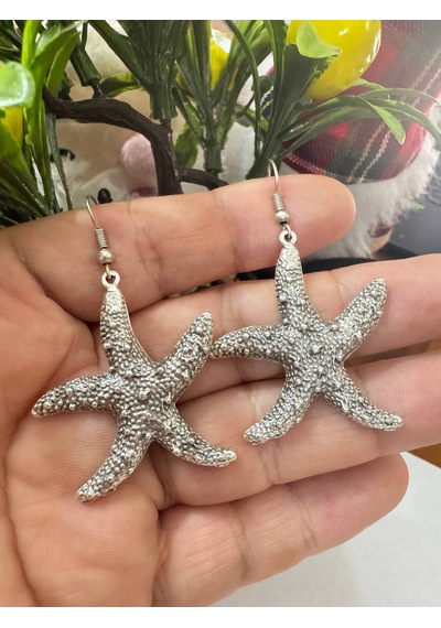 Denizyıldızı Formlu Metal Figür Küpe Çok Renkli