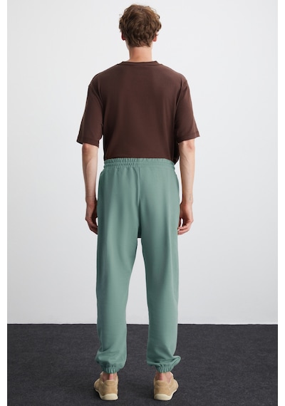 Grimelange ROWAN Erkek Organik Pamuklu Relaxed Fit İçi Polarlı Süs etiketli Jogger Yeşil Eşofman Altı
