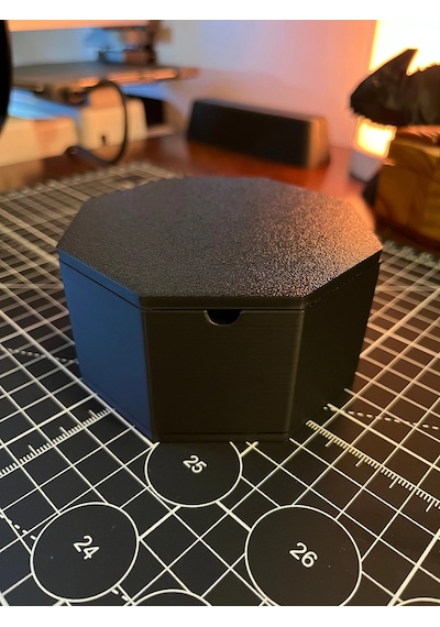 3d Baskı Sekizgen Kapaklı Küllük Menteşeli Rüzgar Ve Koku Önleyici Dekoratif Sigara Küllüğü Siyah