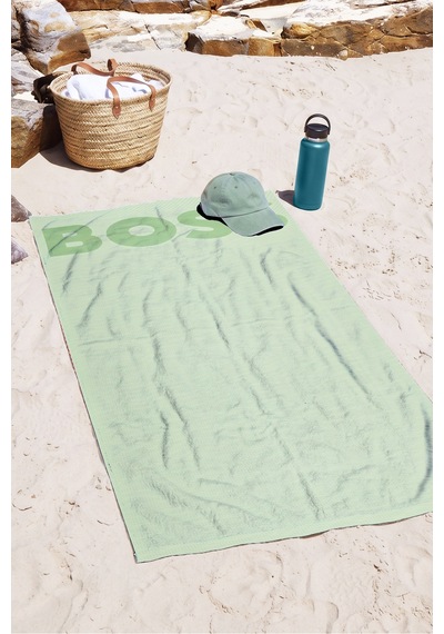 Yeşil Çizgili Boss Yazı Detaylı Plaj Havlusu-minimalist Pastel Modern Hızlı Kuruyan Mikrofiber Havlu Dumanlı Köpüğü Yeşil Çizgili Boss Yazı Detaylı Plaj Havlusu-minimalist Pastel Modern Hızlı Kuruyan Mikrofiber Havlu Dumanlı Köpüğü