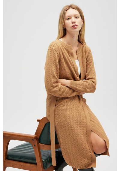 Peraluna Zeyna Mini Kabartma Örgülü Uzun Triko Hırka - Camel Camel