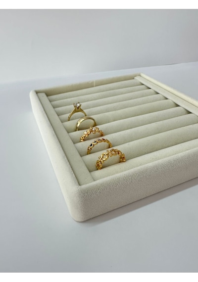 Yerli Üretim Süet Kumaş Krem Renk 15 Cm / 15 Cm Yüzük Sergileme S Krem