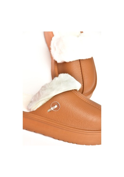 Fox Shoes T918264209 Kahverengi İçi Peluş Kadın Terlik Kahverengi