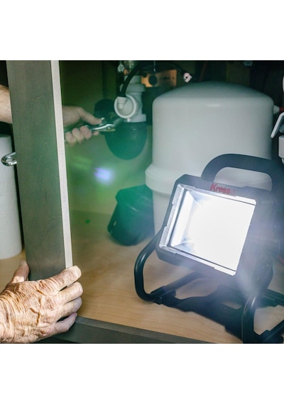 Kress Kuf05.9 20volt 750/1500 Lümen Profesyonel Led Projektör Akü Dahil Değildir