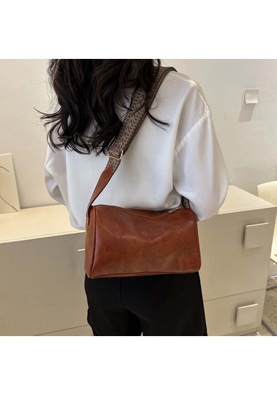 Dachuang Girly Geniş Vuruş Tek Omuzlu Crossbody Çanta-vintage Tarzı Kadınsı El Çantası Black
