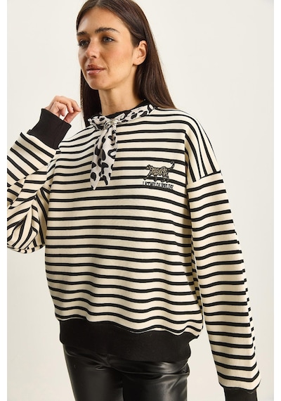 Shade Kadın Fular Detaylı Leopar Nakışlı Çizgili Üç İplik Şardonlu Oversize Sweatshirt 6973 60283818 - Ekru-siyah Çok Renkli Shade Kadın Fular Detaylı Leopar Nakışlı Çizgili Üç İplik Şardonlu Oversize Sweatshirt 6973 60283818 - Ekru-siyah Çok Renkli