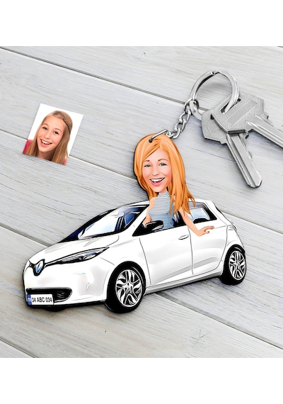 Kişiye Özel Bayan Renault Zoe Figürlü Plakalı Ahşap Karikatür Ana