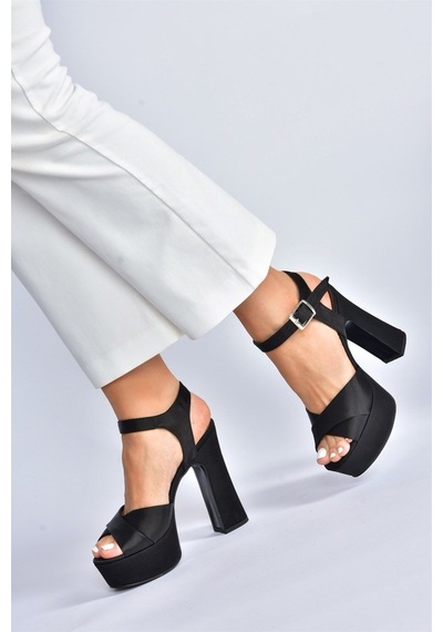 Fox Shoes Siyah/siyah Saten Kumaş Platform Topuklu Kadın Ayakkabı M348202404 Siyah - Siyah