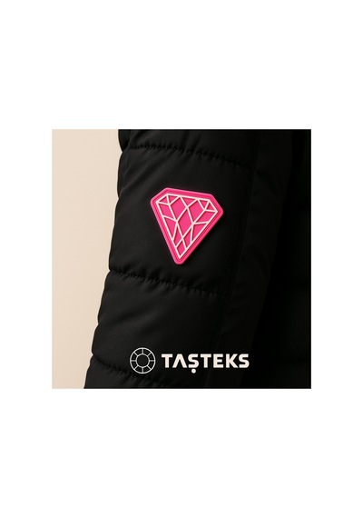 Taşteks Ütülenebilen Veya Sticker Olarak Kullanılabilen Neon Pembe Elmas Modeli