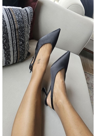 10 44 Topukla Kadın Arkası Açık Kadeh Topuklu Stiletto Abiye Ayakkabı Siyah Saten