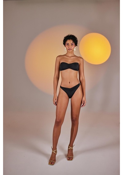 Holly Lolly Çıkarılabilir Çiçek Detaylı Premium Sleek Bikini Altı Siyah