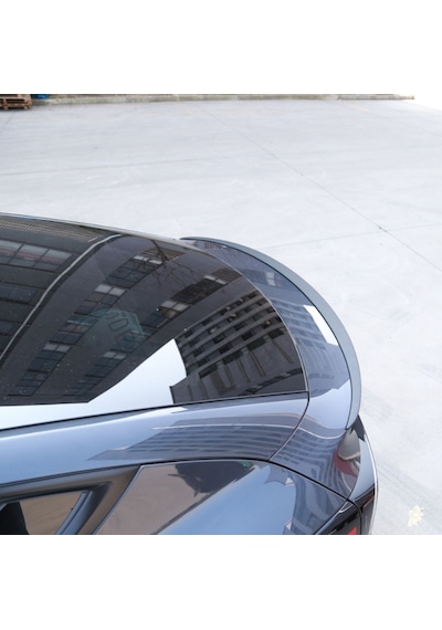 Tesla Model Y Juniper İçin Uyumlu Spoiler Mat Siyah