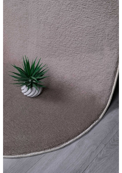 Vl Oval Comfort Ponpon Saçaklı Peluş Post Yolluk Kahverengi Oval Kahverengi Saçaksız