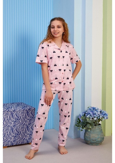Kalp Desenli Yazlık Kız Çocuk Pijama Takımı - Pembe Düğmeli Gömlek Yakalı %100 Pamuklu Takım Pembe Kalp Desenli Yazlık Kız Çocuk Pijama Takımı - Pembe Düğmeli Gömlek Yakalı %100 Pamuklu Takım Pembe