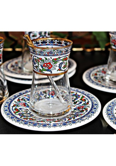 Heybeli Altın Bitkisel Çini Model 6 Kişilk Çay Seti Çok Renkli