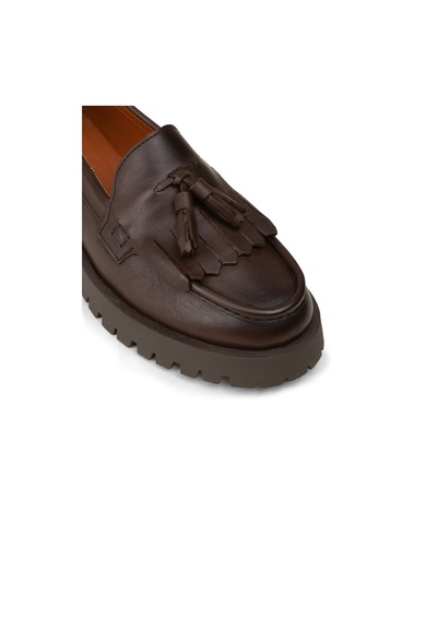 Deery Kadın Hakiki Deri Kahverengi Püsküllü Loafer - 02033zkhvc03