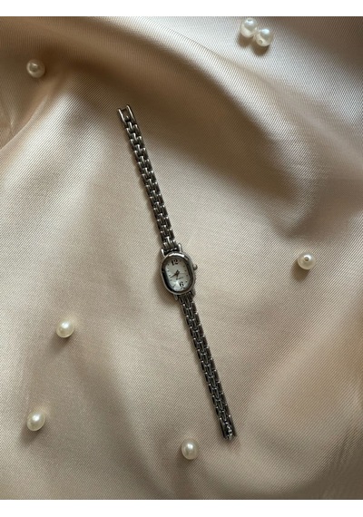 Retro Minimal Boncuk Kordon Vintage Kadın Kol Saati Gümüş