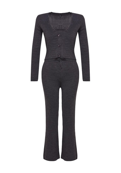 Ersefa Tarz Kadın Modern Moda Normal Bel Geniş Paça V Yaka Fitillli Bluz Antrasit Ersefa Tarz Kadın Modern Moda Normal Bel Geniş Paça V Yaka Fitillli Bluz Antrasit