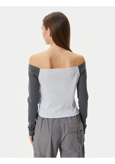 Koton Kayık Yaka Tişört Uzun Kollu Renk Bloklu Yıldız Aplike Detaylı Slim Fit Gri Melanj 4sal10500ık 4SAL10500IKGRM Gri Melanj Koton Kayık Yaka Tişört Uzun Kollu Renk Bloklu Yıldız Aplike Detaylı Slim Fit Gri Melanj 4sal10500ık 4SAL10500IKGRM Gri Melanj
