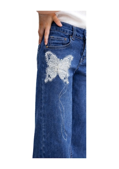 İrem Çocuk Giyim Kız Çocuk Dantel Kelebek Detaylı Geniş Paça Modelli Cepli Mavi Renk Kot Pantolon Mavi İrem Çocuk Giyim Kız Çocuk Dantel Kelebek Detaylı Geniş Paça Modelli Cepli Mavi Renk Kot Pantolon Mavi