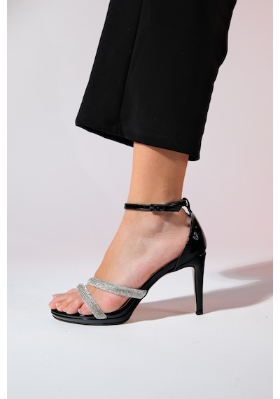 Luvishoes Laredo Siyah Rugan Taşlı Kadın Platform Topuklu Abiye Ayakkabı Luvishoes Laredo Siyah Rugan Taşlı Kadın Platform Topuklu Abiye Ayakkabı