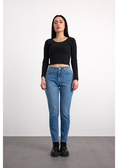 23030-73603 Kadın Mom Fit Hıgh Rıse Tapered Leg Denim Pantolon 23030-73603 Buz Mavi