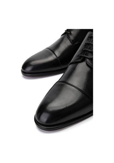 Valentino Valentıno Erkek Hakiki Deri Siyah Klasik Ayakkabı 667 18570 Erk Ayk Y23 Black Siyah Valentino Valentıno Erkek Hakiki Deri Siyah Klasik Ayakkabı 667 18570 Erk Ayk Y23 Black Siyah