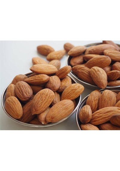 Çerezciyiz Biz Çiğ Badem İçi Tuzsuz 1 KG