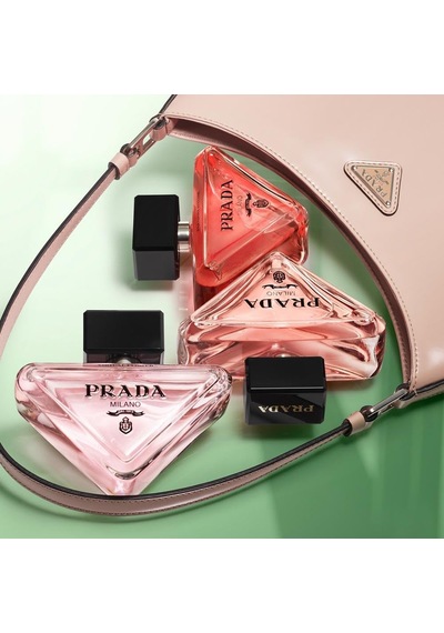 Prada Paradoxe Virtual Flower Edp 50 Ml Refillable Kadın Parfümü Diğer