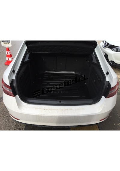 2015 Skoda Super B Bagaj Havuzu Araca Özel Logolu Dizayn Superb