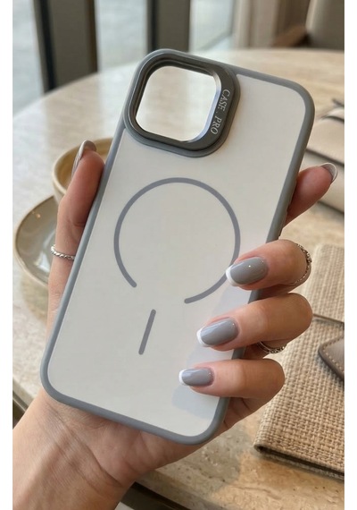 Apple Apple iPhone 11 İçin Uyumlu Magsafe Özellikli Elde Kaymaz Lens Standlı Kılıf