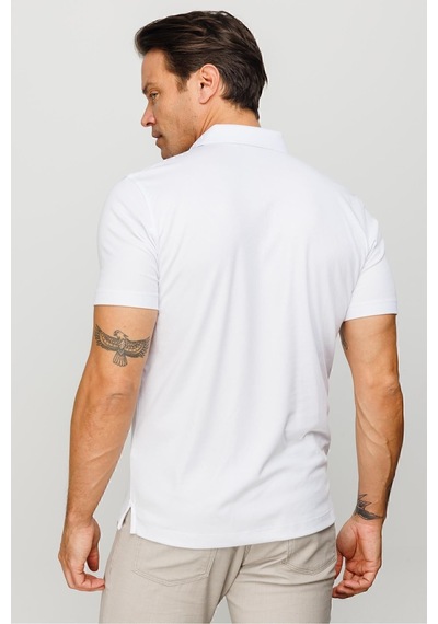 Desen Minimalist Polo Yaka Erkek T-shirt - Kısa Kol - Rahat Beyaz