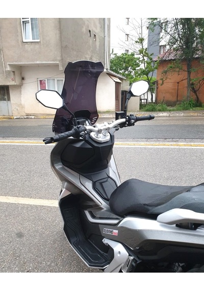 Motocam Küba Rubano 150 Ön Cam 2023-2026 Model 65cm Siyah Renkli 4mm Orta Boylu