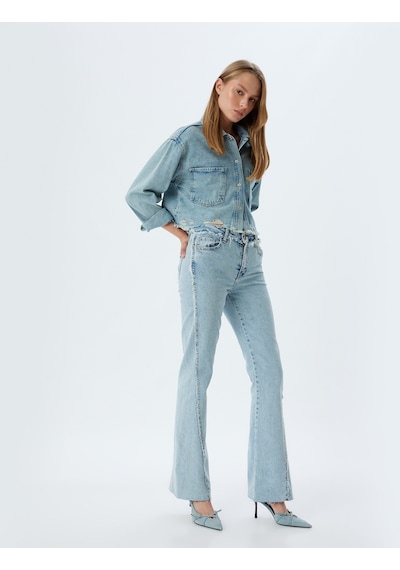 Koton İspanyol Paça Kot Pantolon Düğmeli Normal Bel Slim Fit - Flare Jean Açık İndigo 5wal40054md Açık İndigo Koton İspanyol Paça Kot Pantolon Düğmeli Normal Bel Slim Fit - Flare Jean Açık İndigo 5wal40054md Açık İndigo