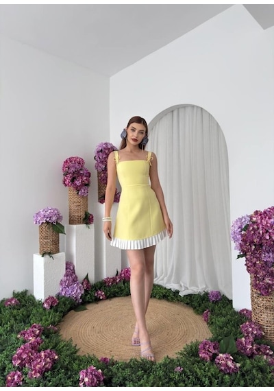 Moderie Butik Steel Fiyonk Detay Elbise Altın