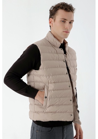 Morven Erkek Bej Polyester Çıtçıtlı Kapitone Yelek