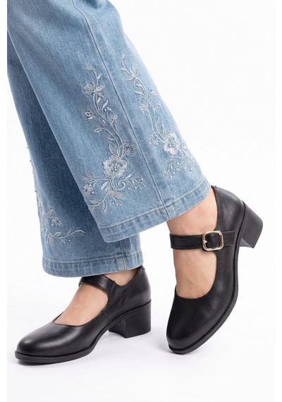 Analin Shoes Kadın Hakiki Deri Tokalı Günlük Kalın Topuklu Ayakkabı Siyah