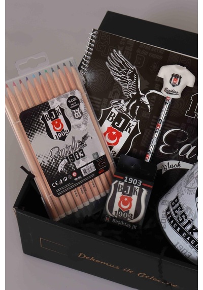 Dekomus Gıft Box Özel Kutulu Lisanslı Beşiktaş Kırtasiye ve Boyama Seti Büyük Boy Kumbara İle Beraber