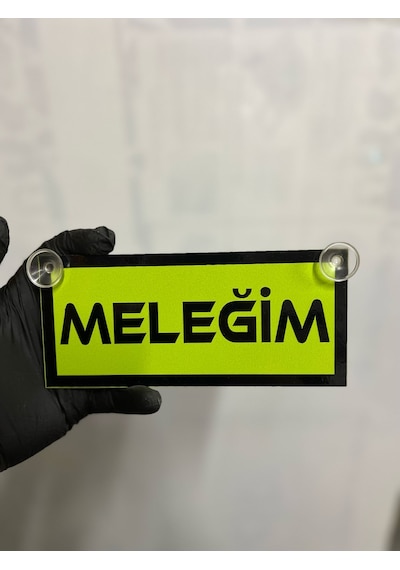Yeşil Renk Üzeri Siyah Renk Meleğim Yazılı Vantuzlu Cam Süsü
