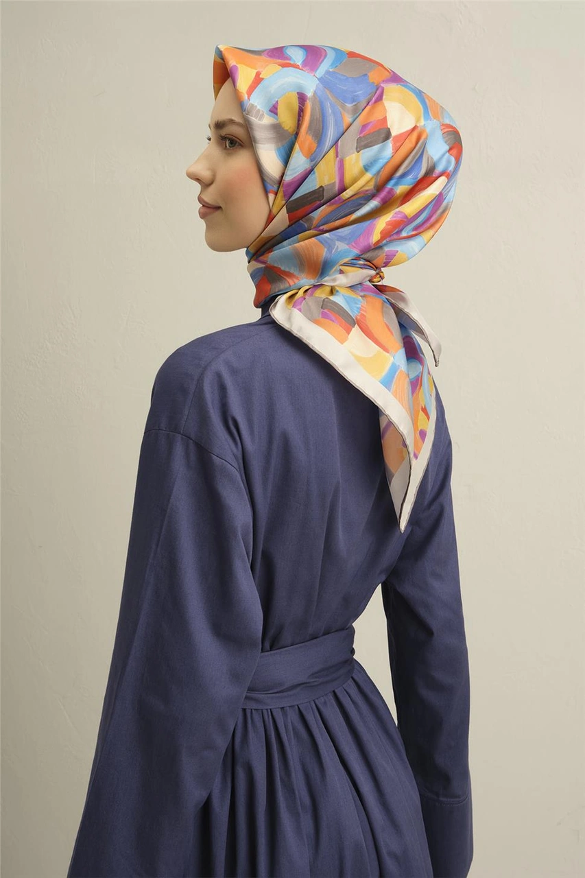 Armine Geometrik Desenli Saf İpek Twill Eşarp 9329d 01 Çok Renkli