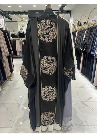 Nazzain Saray Esintisi Gold Nakışlı Abaya Çok Renkli