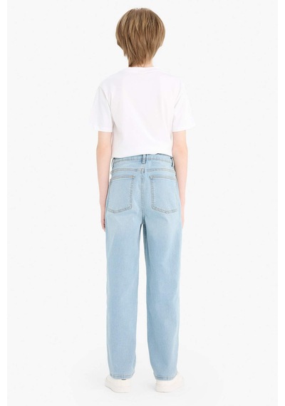 DeFacto Erkek Çocuk Straight Fit Düz Paça Cepli Jean Pantolon C3697A824WNNM39 Mavi