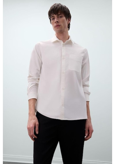 DeFacto Regular Fit Polo Yaka Basic Düz Gofre Uzun Kollu Beyaz Gömlek D8713AX25SPWT32 DeFacto Regular Fit Polo Yaka Basic Düz Gofre Uzun Kollu Beyaz Gömlek D8713AX25SPWT32