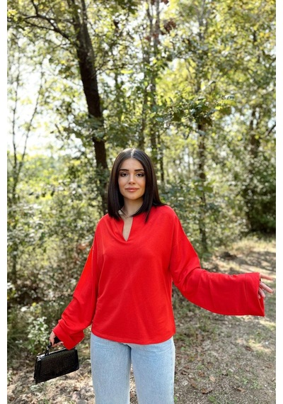 WeShaya Kadın Kırmızı Uzun Kol, Duble Manşet, Yırtmaçlı Yaka, Salaş Sweatshirt Bluz Kırmızı WeShaya Kadın Kırmızı Uzun Kol, Duble Manşet, Yırtmaçlı Yaka, Salaş Sweatshirt Bluz Kırmızı