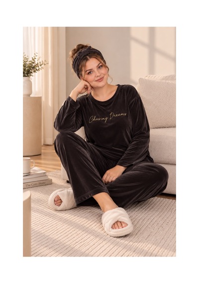 Nisanca Büyük Beden Kadife Kadın Pijama Takımı - Süper Soft Kadife Kahve