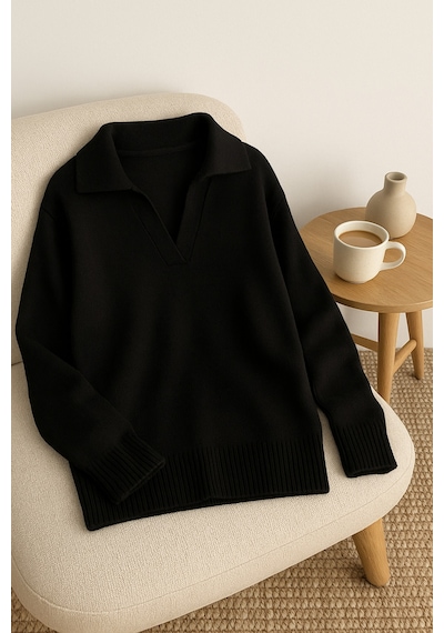 Femelle Siyah Kadın Polo Yaka Oversize Triko Kazak - Standart Beden Yumuşak Dokulu - 8551f Femelle Siyah Kadın Polo Yaka Oversize Triko Kazak - Standart Beden Yumuşak Dokulu - 8551f
