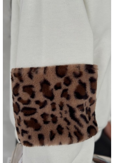 Femelle Kadın Kolları Leopar Detaylı İçi Pamuklu Oversize Sweatshirt beyaz